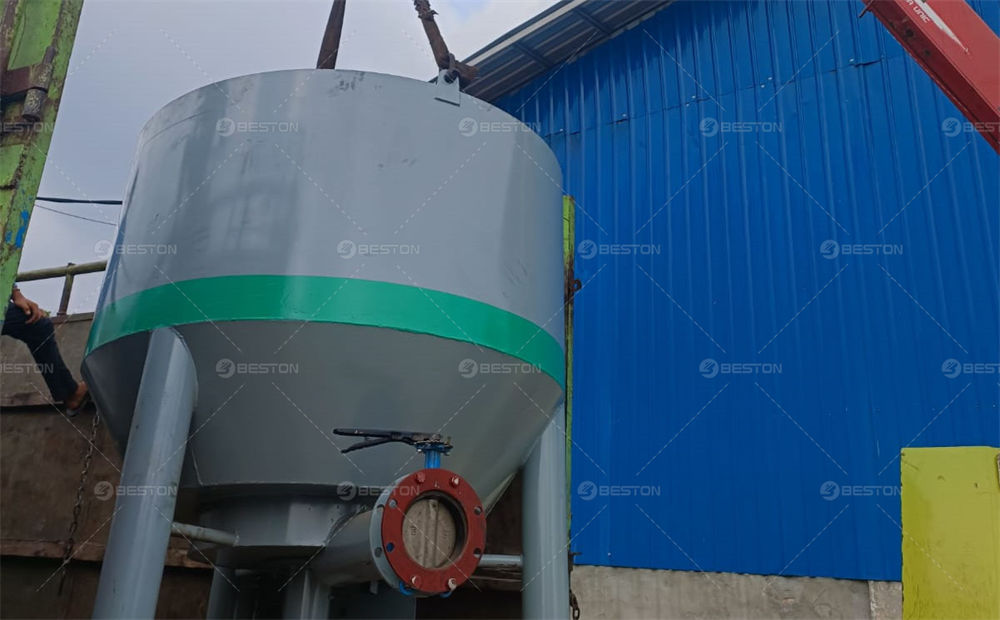 印尼BTF 4-4廢紙箱加工蛋托機設(shè)備第1張